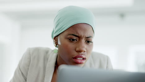 Confused,-laptop-and-black-woman-reading