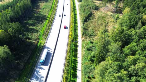 vista aérea de la famosa autopista alemana, 4k