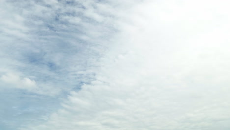 White-puffy-clouds-and-a-blue-clear-sky-timelapse