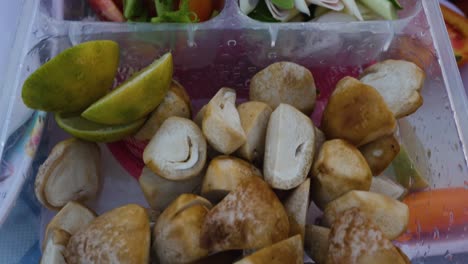 Close-up-shot-of-ingredients-for-Tom-Yam-Kung-soup