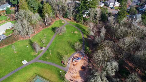 4K-aerial-drone-shots-overlooking-a-public-park-in-Portland,-Oregon