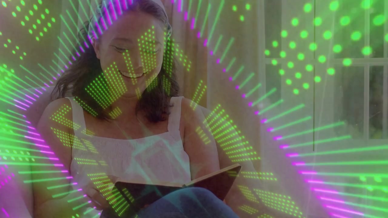 Effetti neon che si diffondono nell'inquadratura, con una donna seduta su una sedia che legge e tocca un tablet, creando grafici tecnologici.