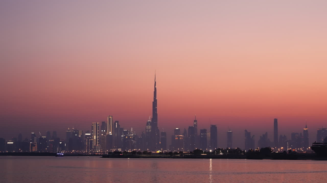 Dubai Skyline at Sunrise/Sunset