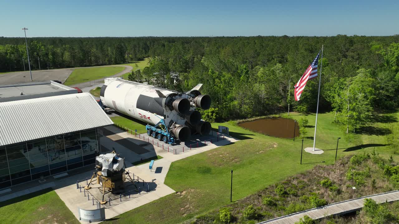 el centro de ciencias del infinito en mississippi