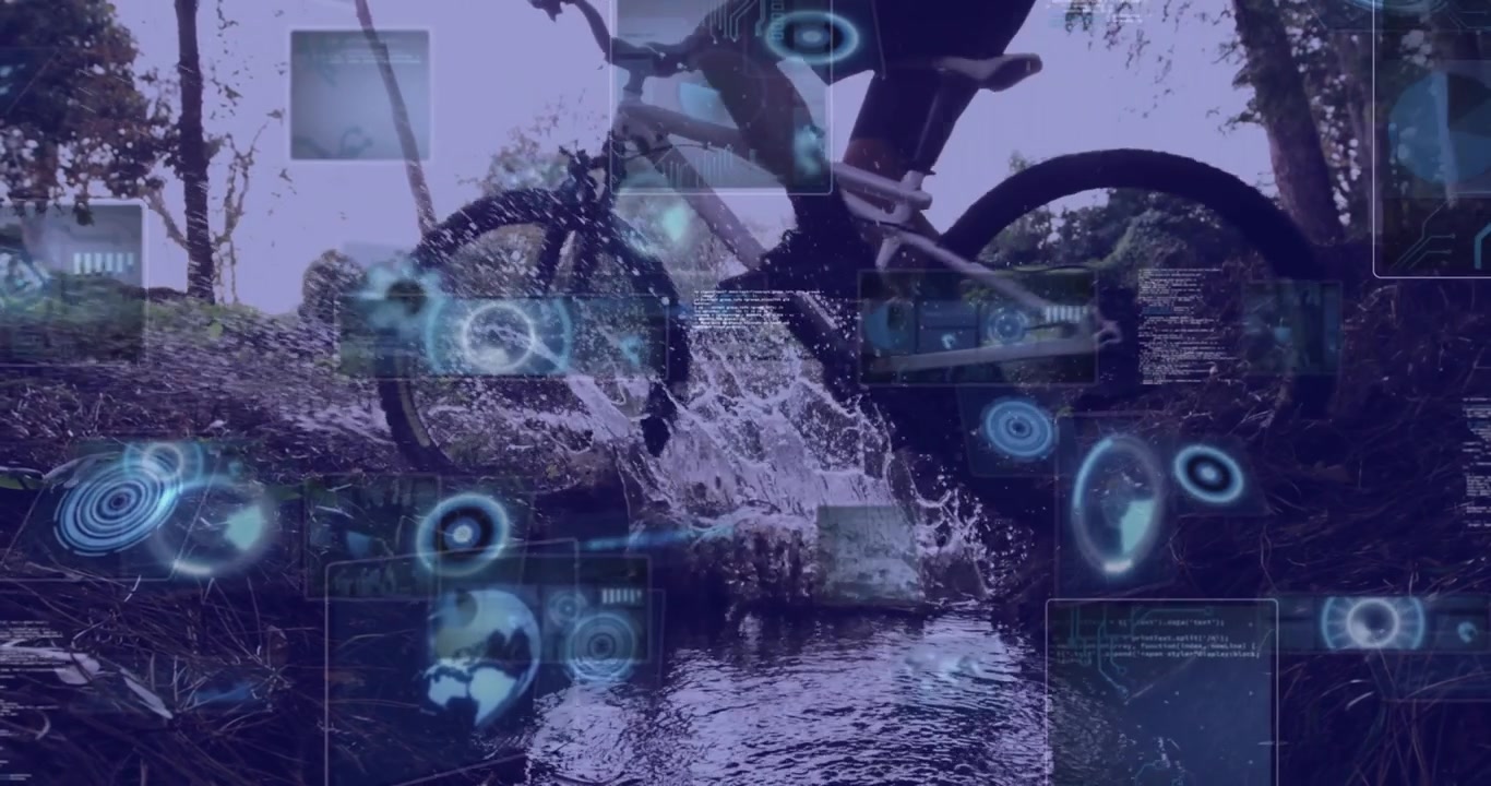 Ciclista che attraversa un ruscello sotto un ponte attivando sovrapposizioni di realtà aumentata che scansionano il percorso