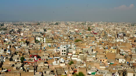 Flying-Towards-Rawalpindi-Skylines,-Capital-Of-Rawalpindi-Division-In-Punjab-Province-Of-Pakistan