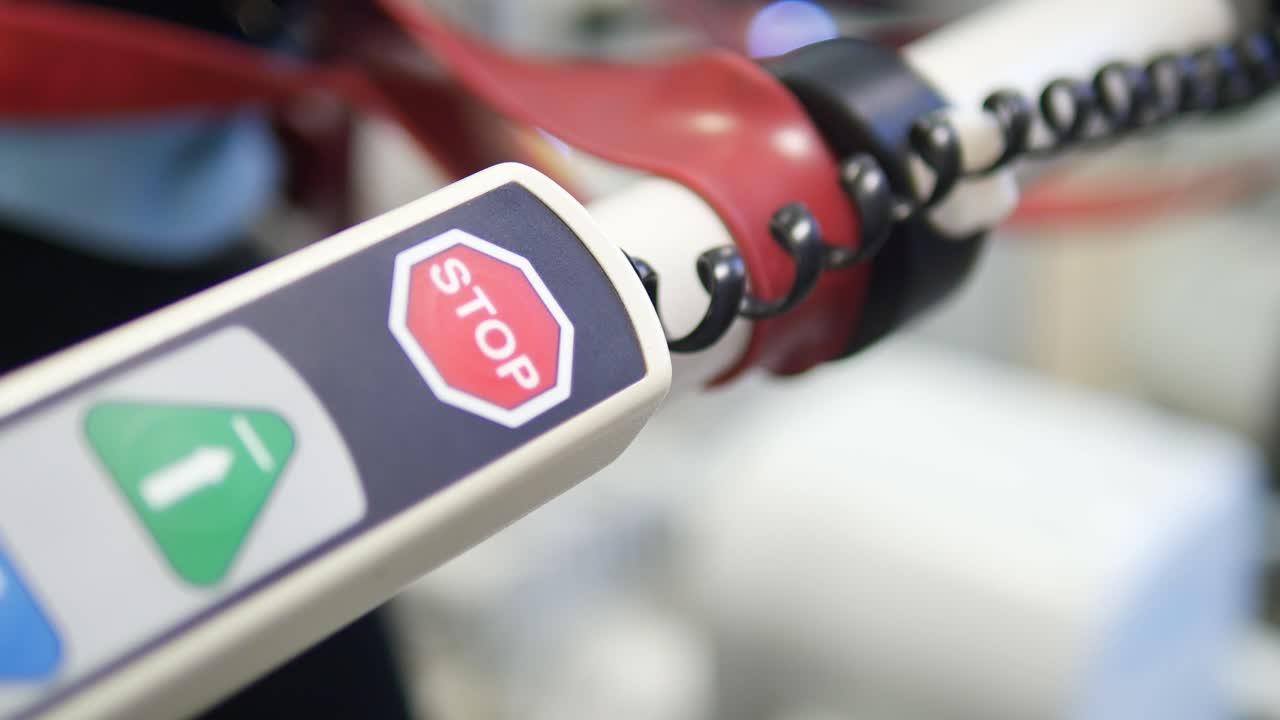 의료 환자 엘리베이터 정지 버튼