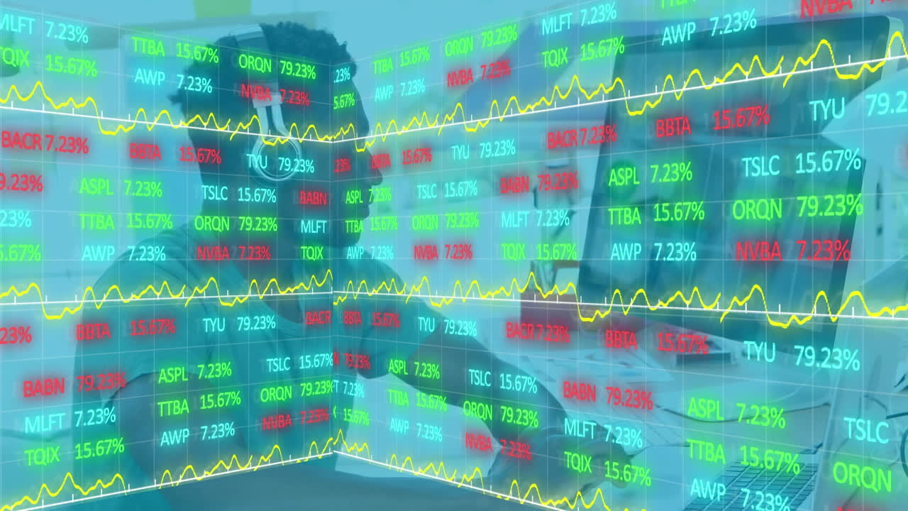 사무실에서 일하는 사업가에 대한 금융 데이터 처리 애니메이션