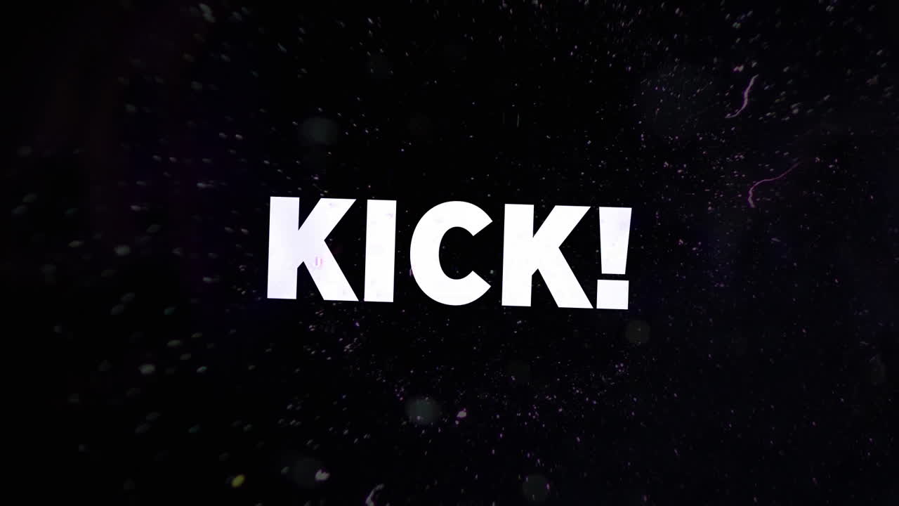 animación de patada en texto blanco con distorsión de color sobre explosión de polvo azul en negro