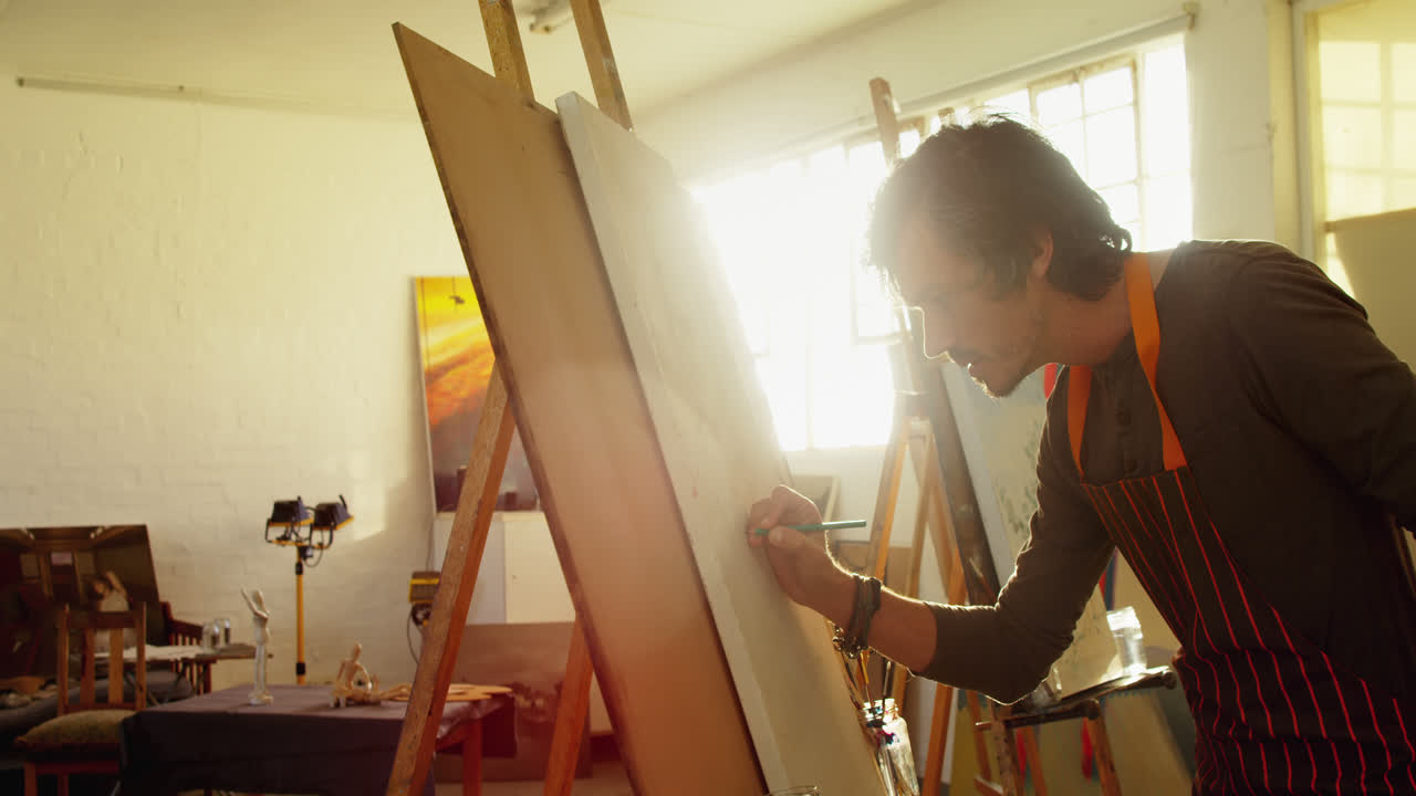 캔버스 4k 에 있는 예술가 의 스케치