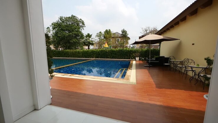 Tuscan Style Pool House Outdoor Swimming Pool