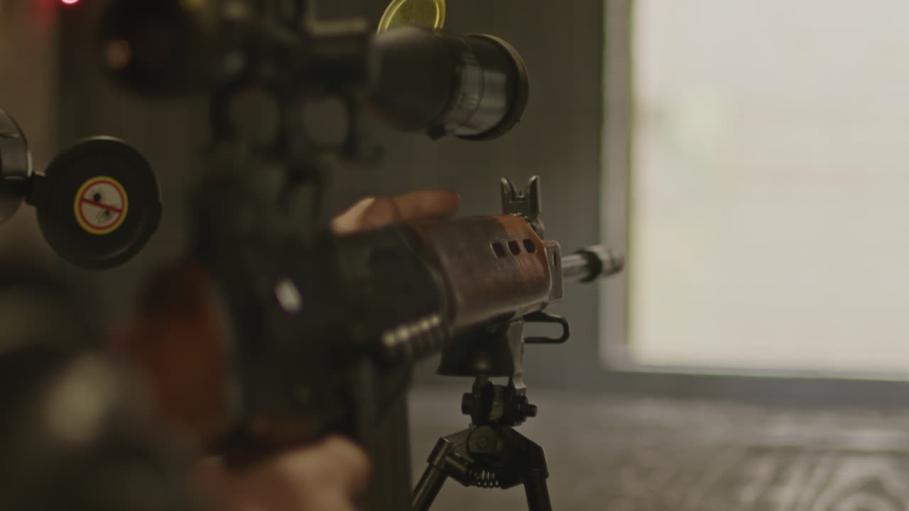 전투 소총이 발사되고 강한 후퇴를 일으키는 경우