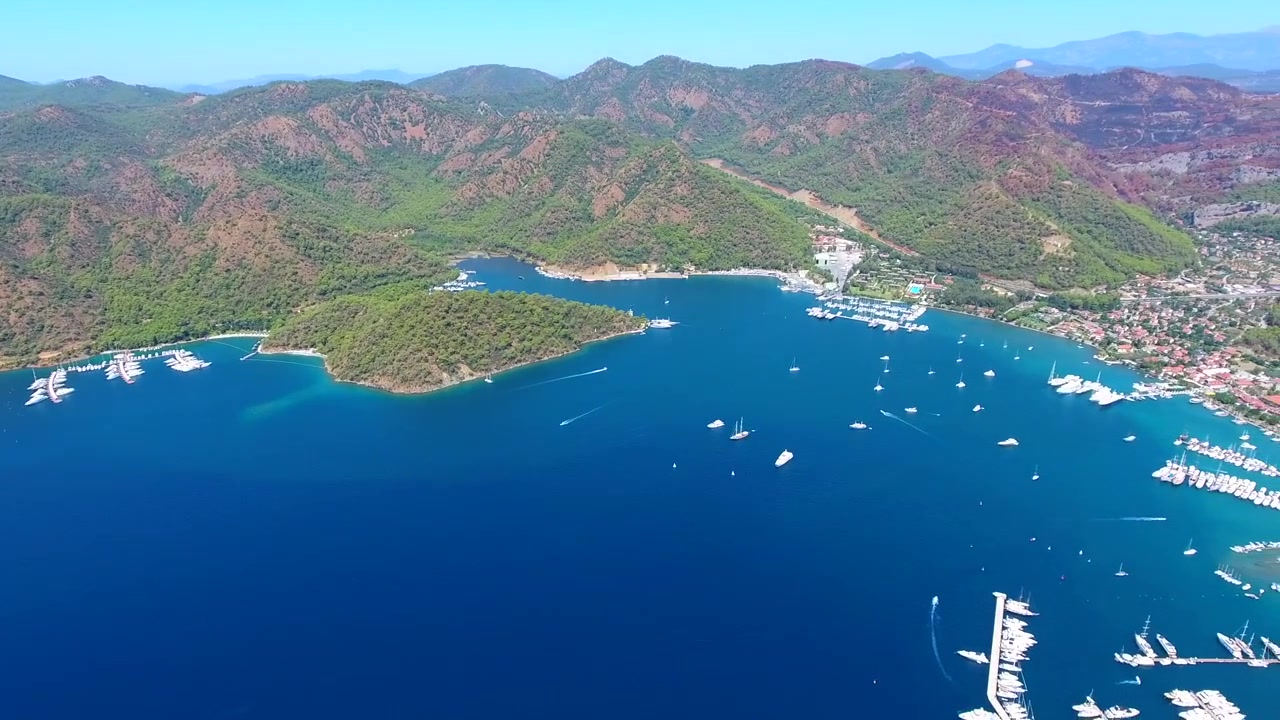 Vista aerea della Marina di Gocek e della città costiera in Turchia.