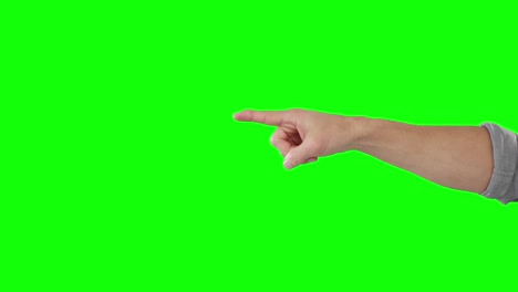 la mano de un hombre tocando la pantalla digital