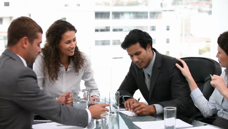 Business-meeting-between-a-group-of-associates-