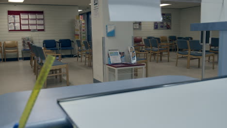 hospital doctors waiting room reception desk