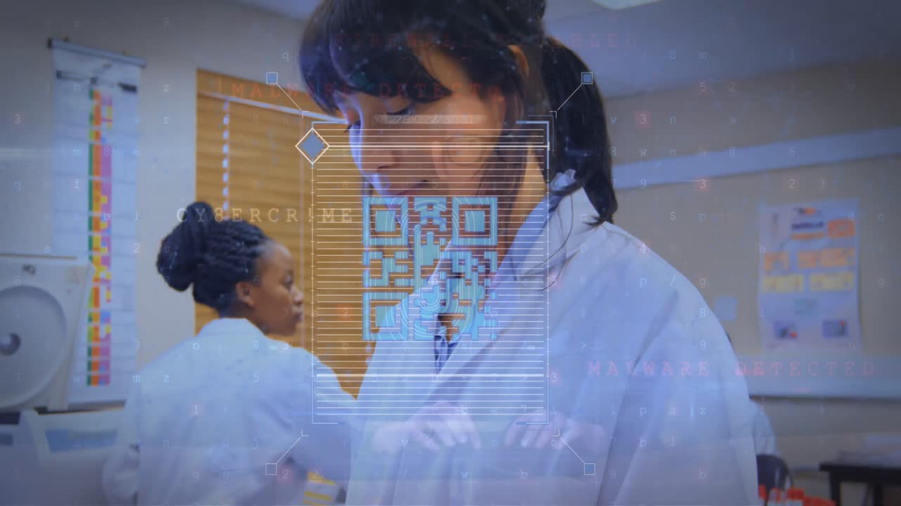 animación de código qr y procesamiento de datos sobre una científica biracial.