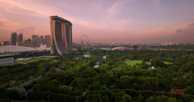 Twilight aerial view of iconic luxury hotel Marina Bay Sands in Singapore