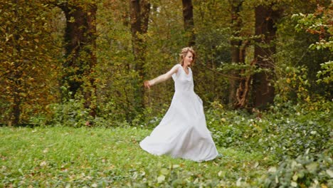 woman dancing downhill and doing pirouettes