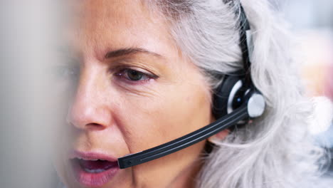 Senior-white-women-working-in-a-call-centre,-close-up