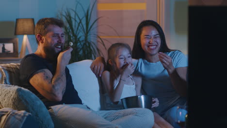 noche de películas en familia.