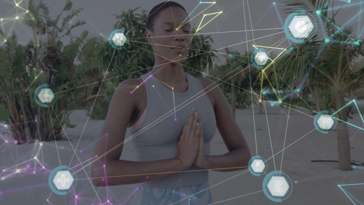 Mulher meditando para o bem-estar na praia, com a respiração lenta fazendo uma rede hexagonal flutuar sobre o tronco.