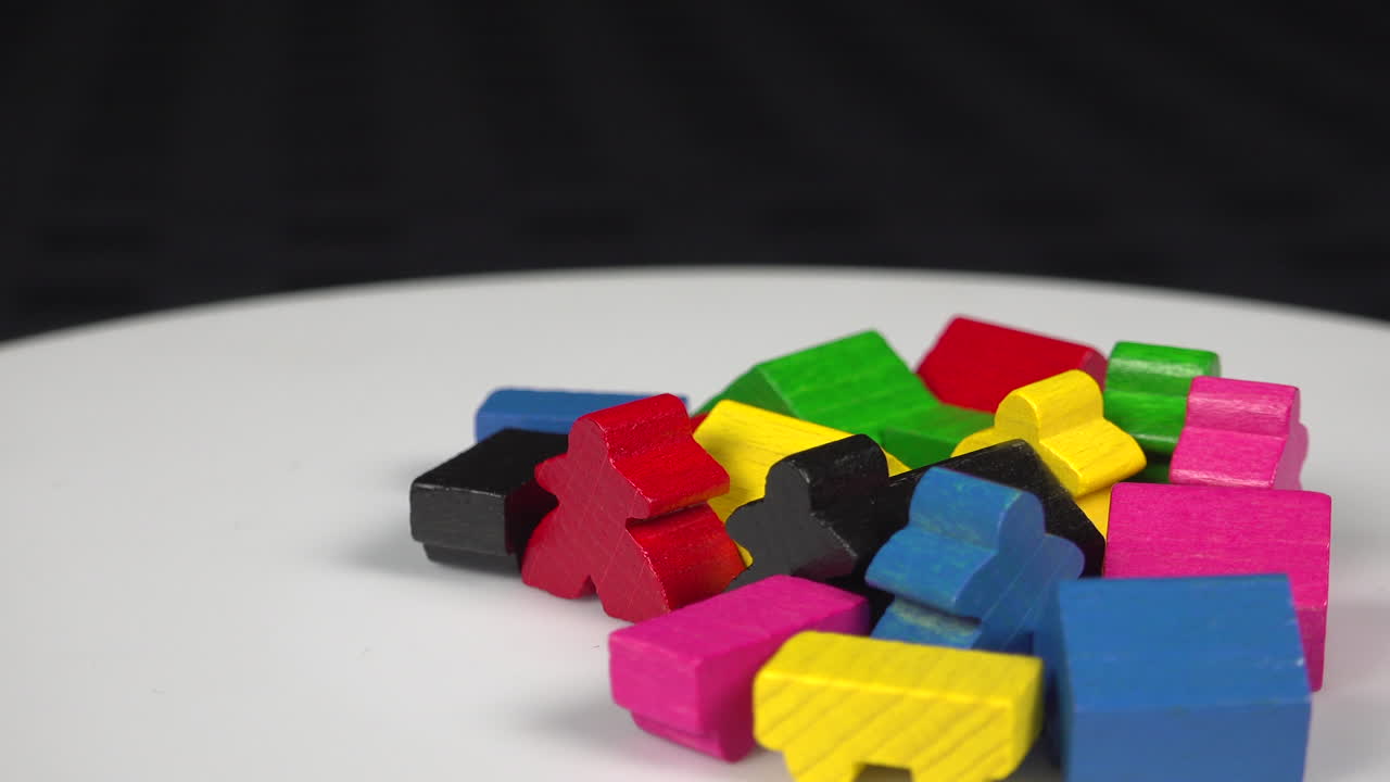 fichas del juego de mesa carcassonne en detalle