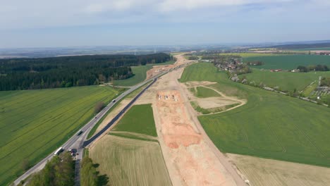 Luftaufnahme-Des-Baus-Einer-Neuen-Straße