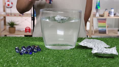 clasificación de los mármoles azules y ensayo de la flotabilidad en el agua