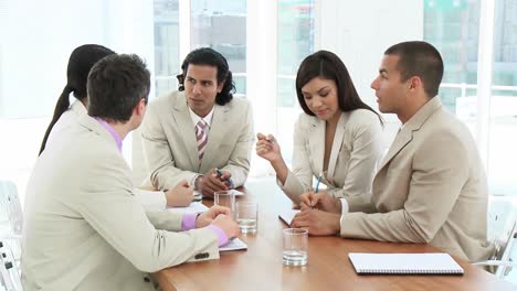 equipo de negocios en una reunión