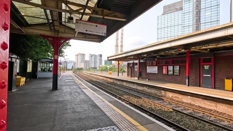 empty platform at cardiff train station