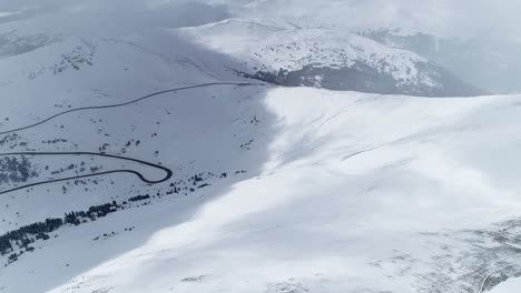 Sturm-über-Den-Gipfeln-Am-Loveland-Pass,-Colorado