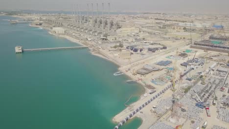 Saudi-desalination-plants-and-vessel-with-large-crane