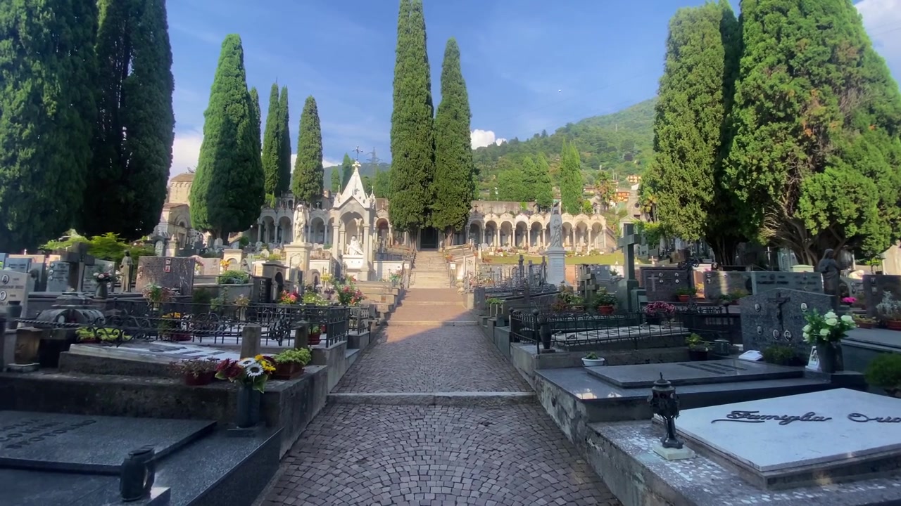 Cimitero Municipal de Bellano in Italië, begraafplaats, kerkhof, grafveld, Europa