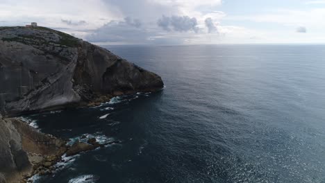 Felsformation-Von-Cabo-Espichel-Sesimbra-Portugal