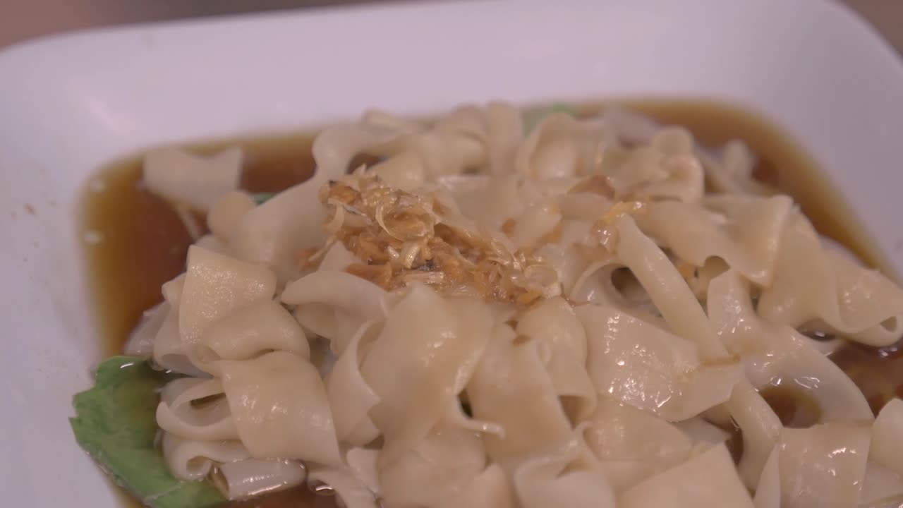 오리고기 패티 태국 음식 중국 음식 길거리 음식