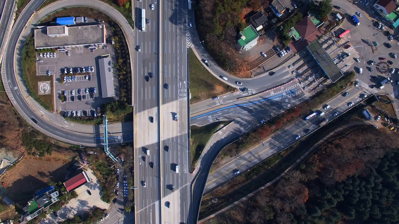 Korea's Highway Traffic Rotary with Drones shot, boom up shot