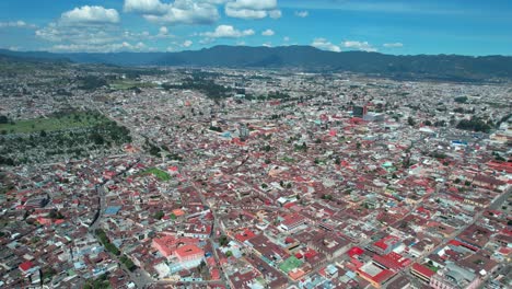 barrios urbanos coloniales y zonas de la ciudad en quetzaltenango xela, guatemala