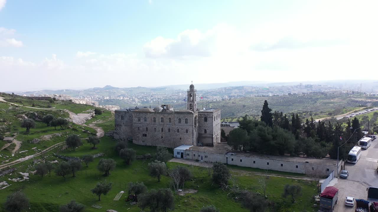 el monasterio de elías y belén en el fondo, vista aérea