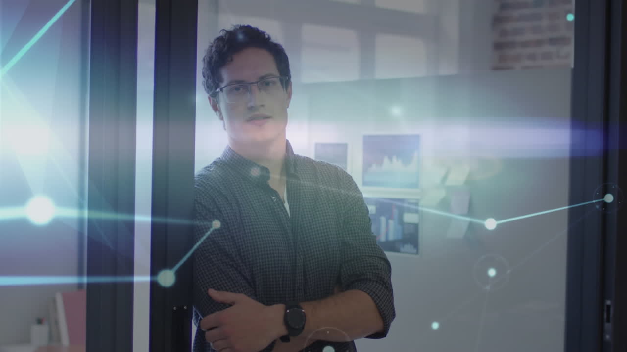 animación de la red de conexiones sobre el hombre en la oficina