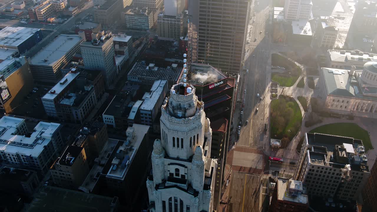 Aerial view overlooking the Leveque Tower, in Columbus, USA - tilt, drone shot