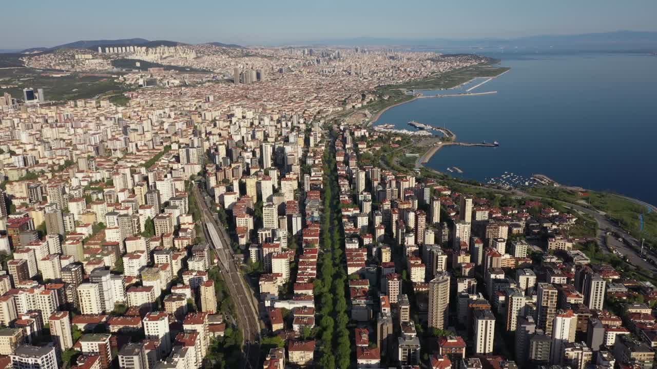 imágenes de drones diurnas del paisaje de la ciudad de estambul