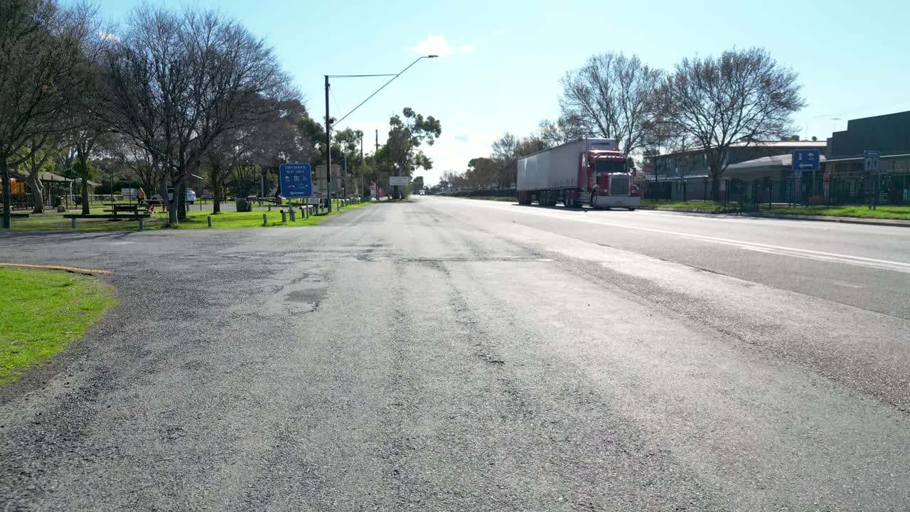 Traffic heading east between Adelaide and Melbourne in Australia