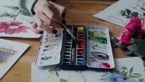 watercolor artist at work