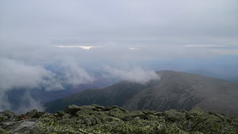 Zeitraffer-Vom-Gipfel-Des-Mount-Washington-In-New-Hampshire