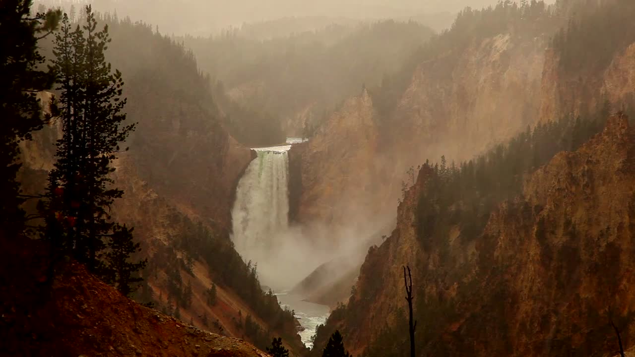 en el punto del artista en el parque nacional de piedra amarilla