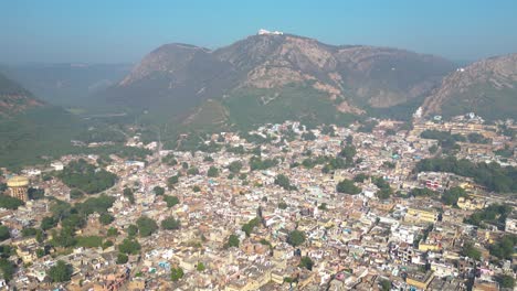 Vista-Aérea-En-Alwar-City-Disparada-Por-Dji-Mini-3pro