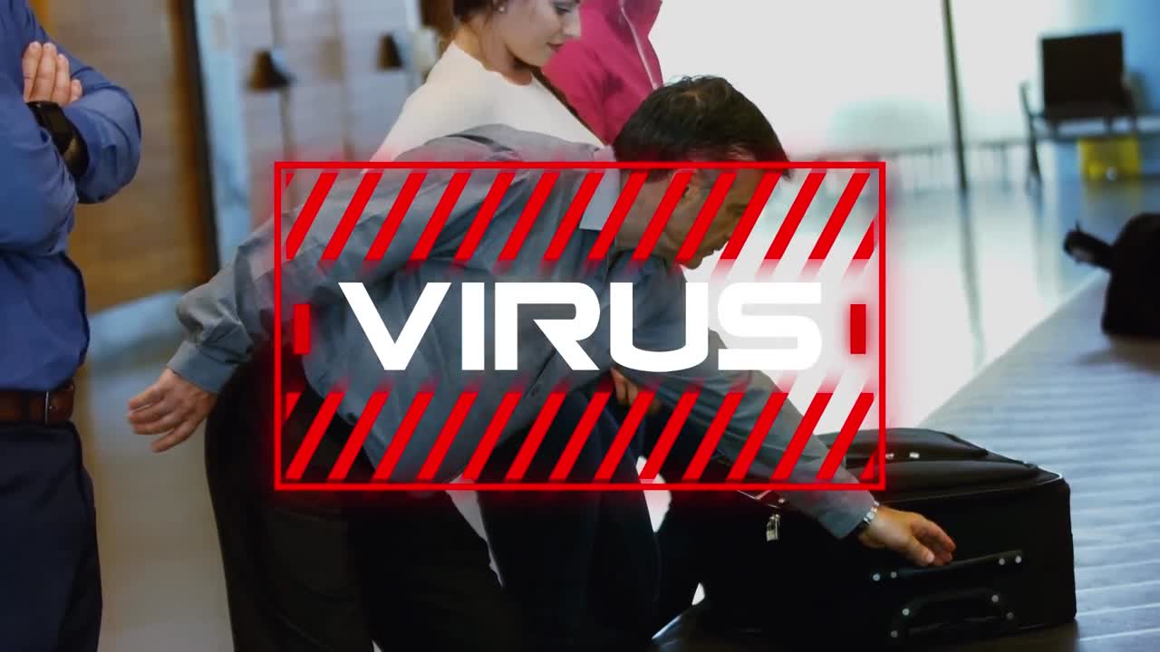 animación de virus de texto sobre hombre caucásico tomando su equipaje en el aeropuerto