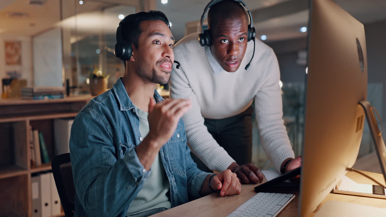 Coaching, night or manager in call center training