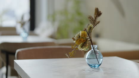 cafe decor with dried flowers